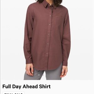 Lulu lemon SZ12 - Full Day Ahead button up